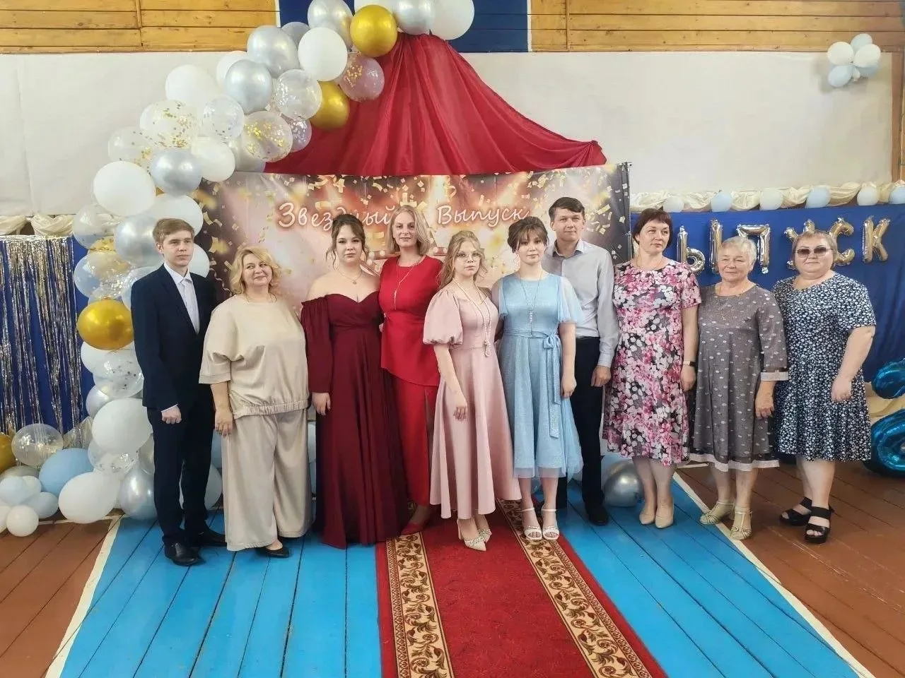 Звёздный выпускной в Жудерской школе: яркий финал и начало большого пути!  
В нашей школе прошёл Звё