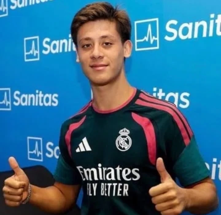 🇪🇸 AS: Арда Гюлер - один из игроков, к которым Жозе Моуринью проявляет наибольший инт...