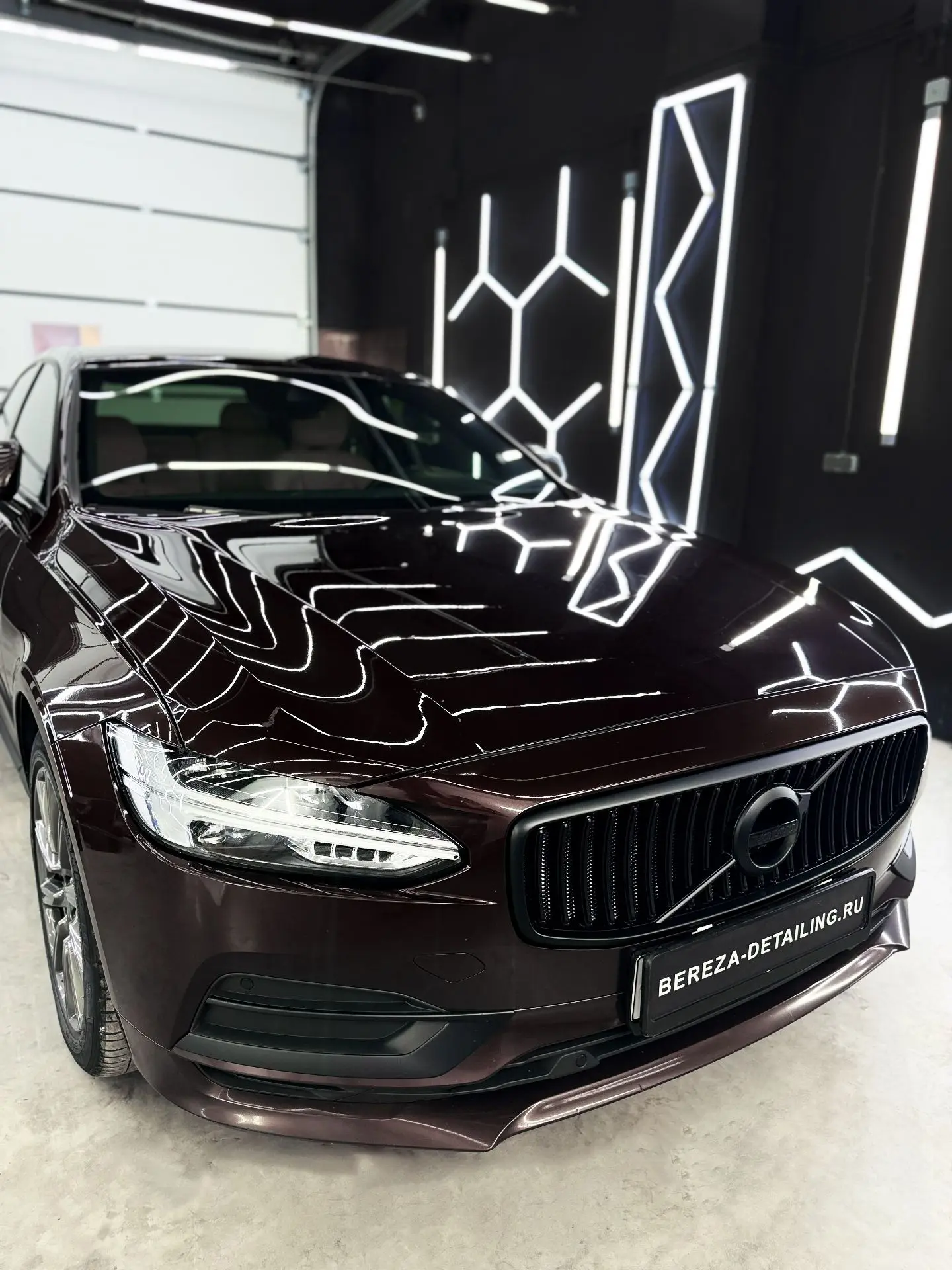 Volvo S90 — шведский характер, русский подход 🖤