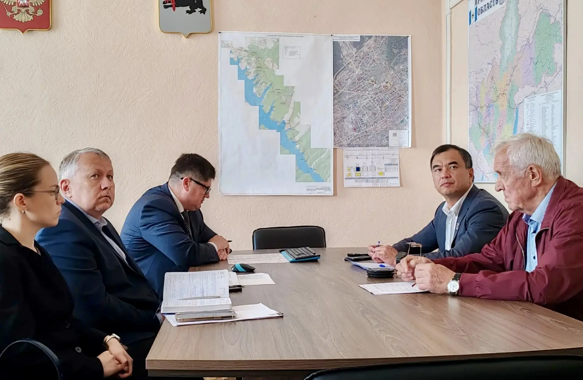 Сегодня на особом депутатском контроле вопросы подготовки к новому отопительному сезону...