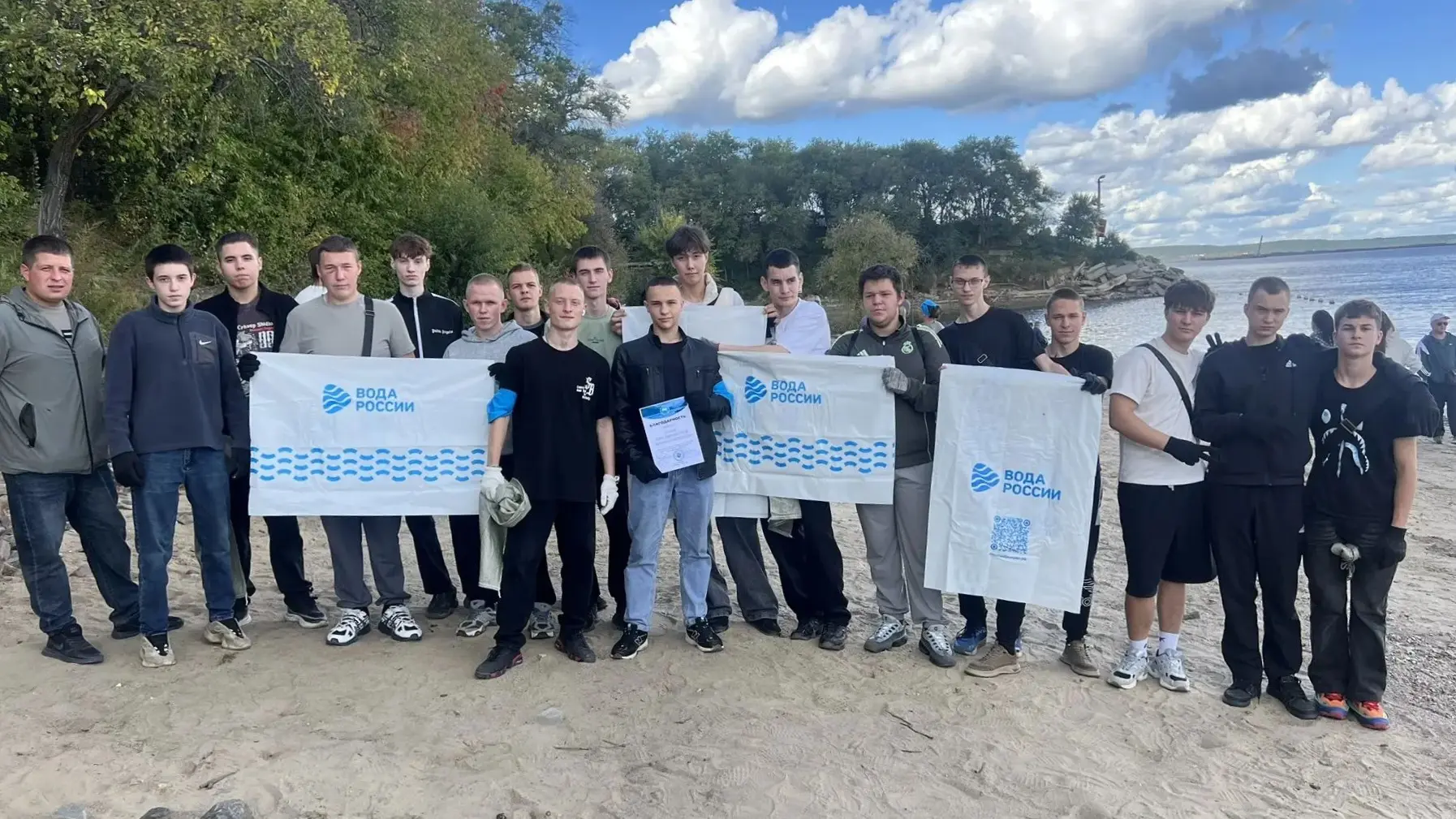 🌊 Наш колледж присоединился к Всероссийской акции «Вода России»!