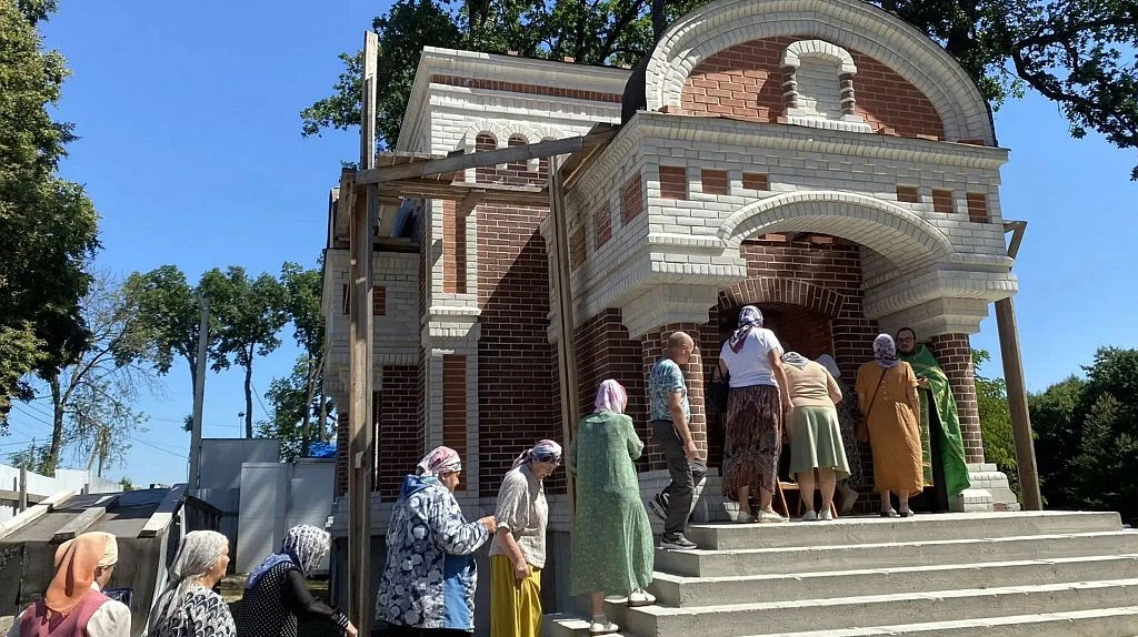 ⛪ В Навле продолжается строительство храма Серафима Саровского