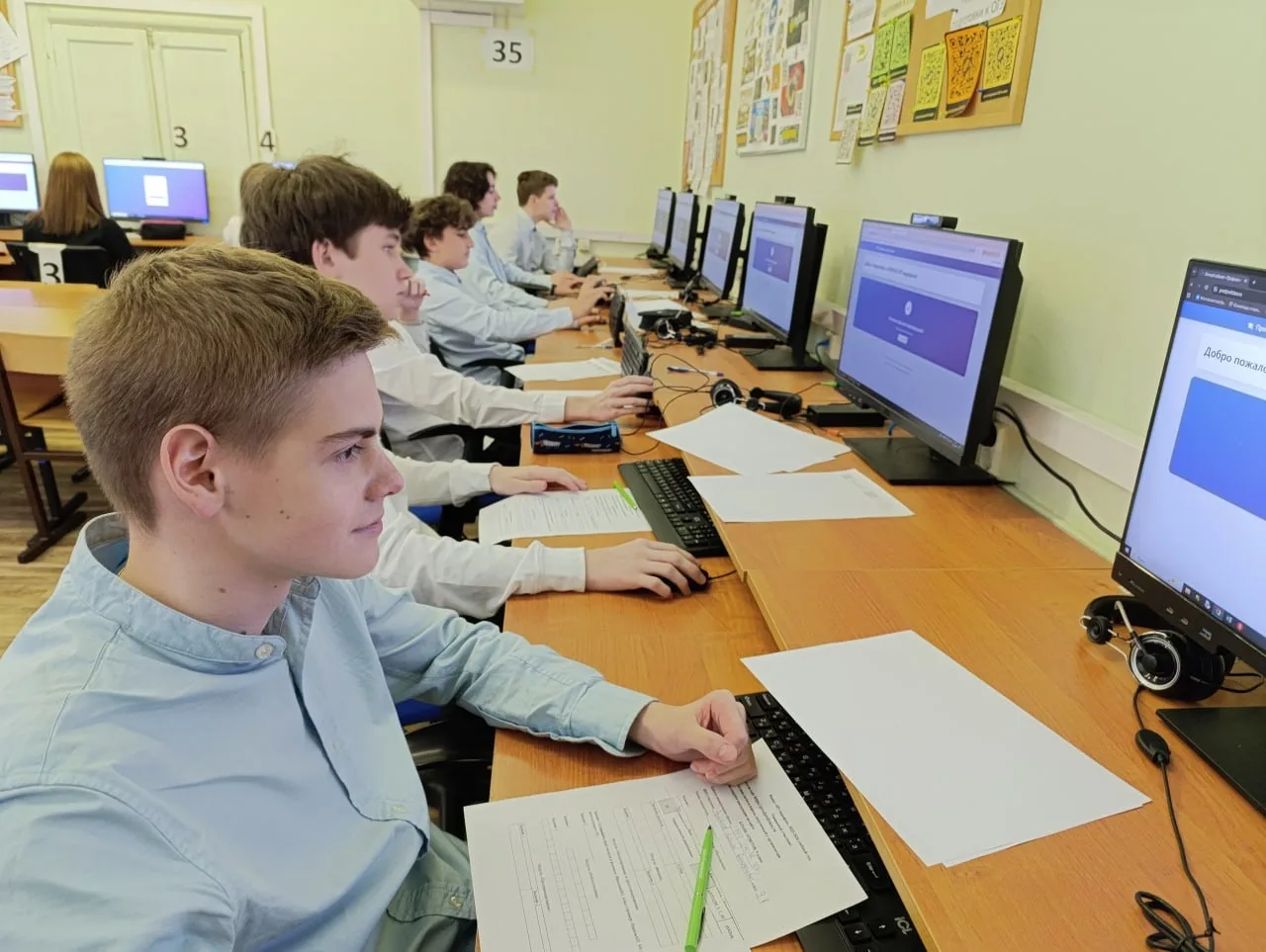 💻 ИТ-марафон: финал позади, а эмоции — всё ещё с нами!  На этой неделе учащиеся 7–9 классов ИТ-верти