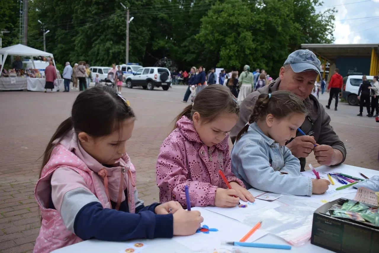 ❣В Спас‑Клепиках на открытой площадке прошёл праздник, посвящённый Дню защиты детей!