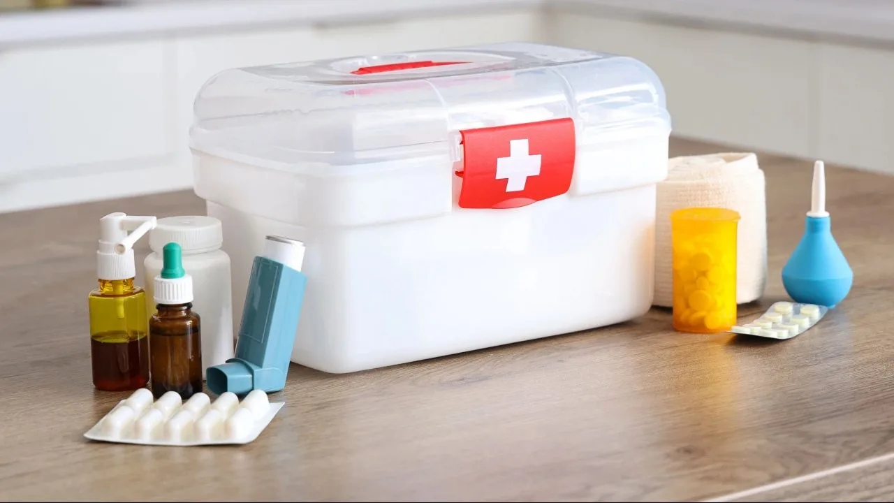 Сколько можно хранить лекарство после вскрытия упаковки — ответ, который спасёт ваше зд...