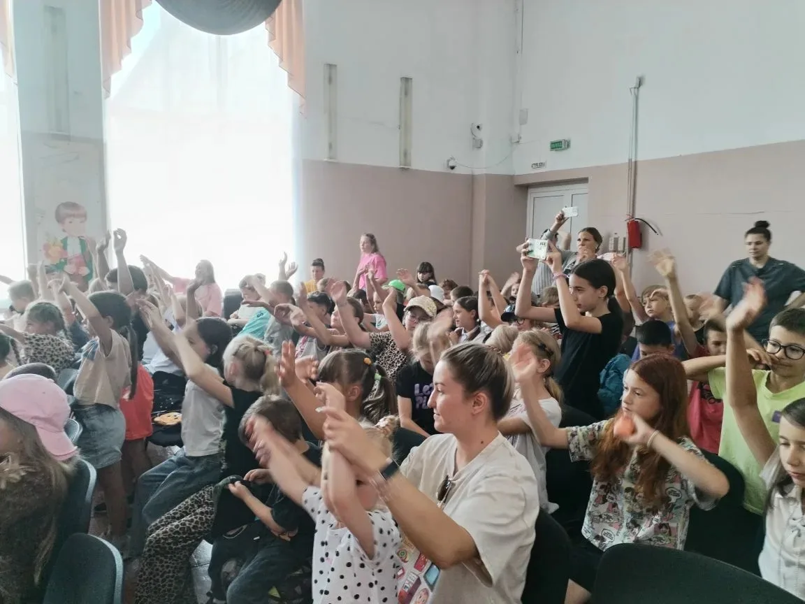 🌞 До свидания, летний лагерь! 🌞

🌟 26 июня прошло торжественное закрытие лагеря.

✏Утро началось 