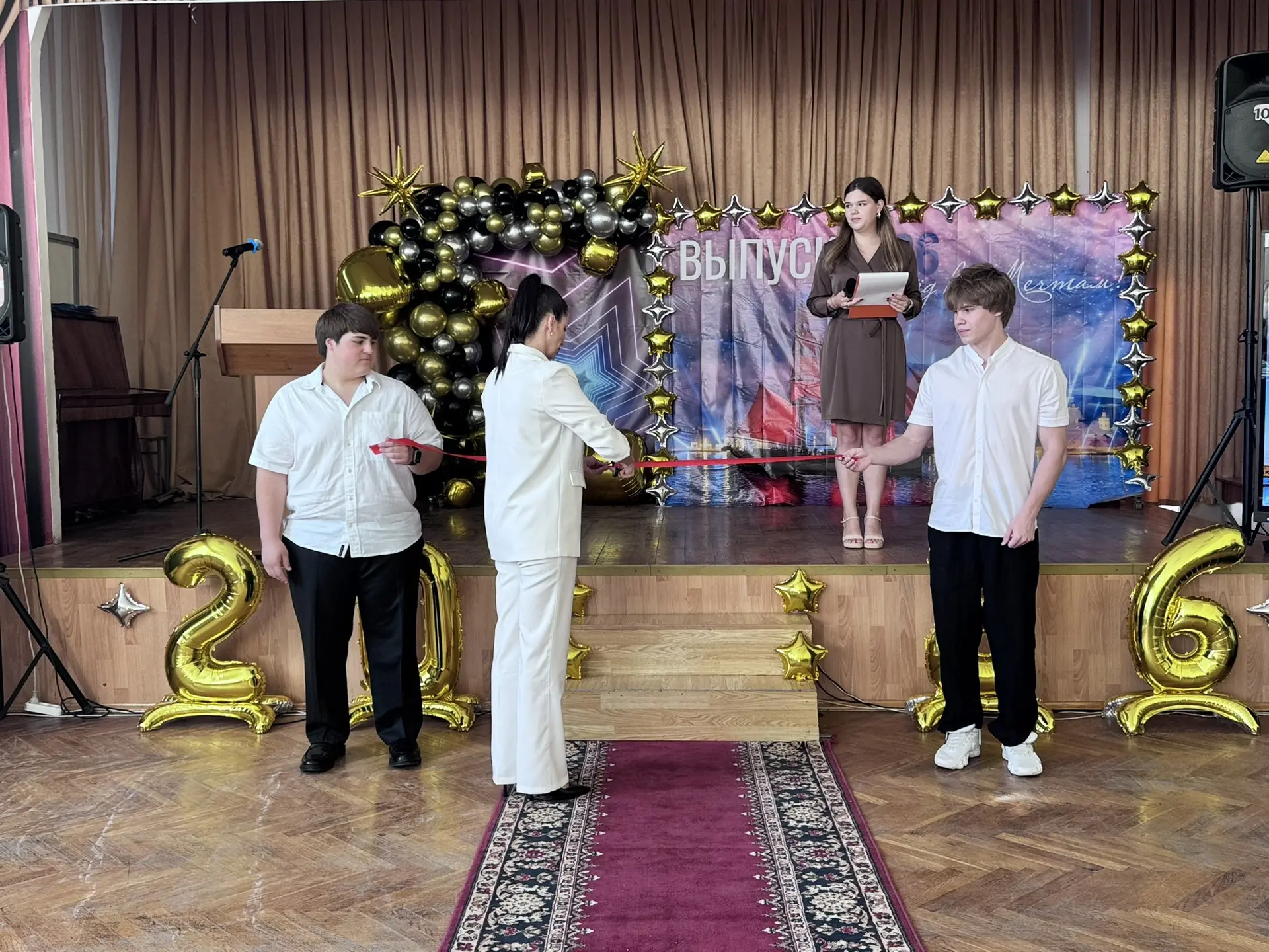 Сегодня в МБОУ СОШ №5 им. К. Соловьяновой состоялось одно из самых трогательных и долго...