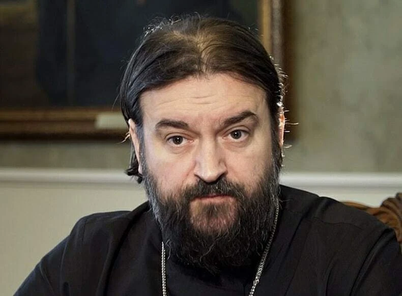 Ничего особого не нужно, чтоб быть счастливым, только смена дня и ночи, и времена года ...