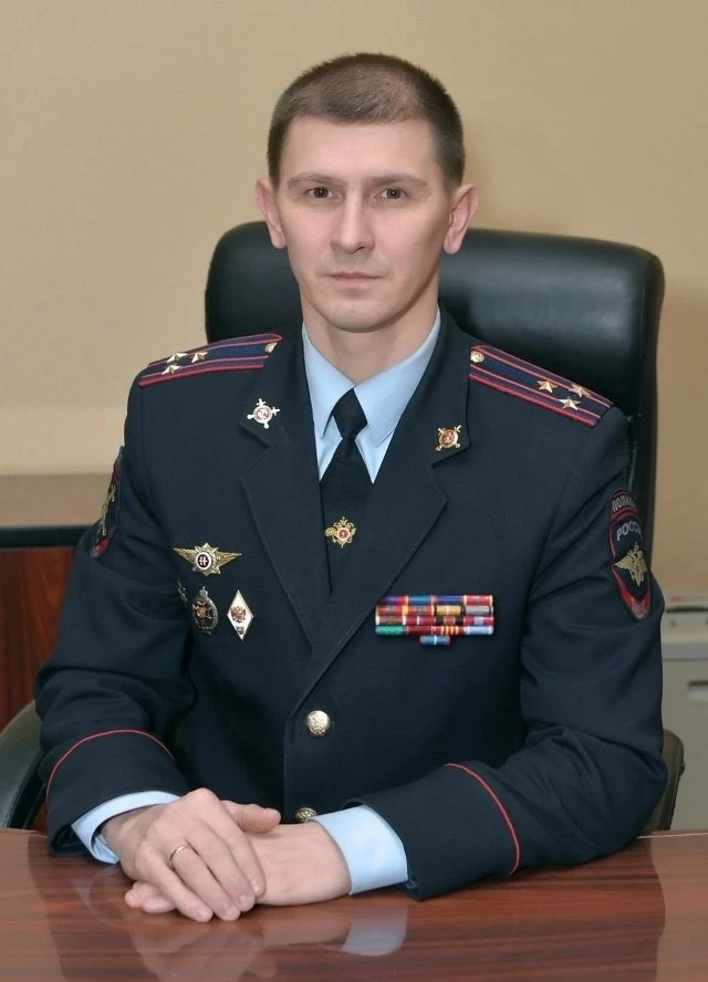 Начальник полиции Нижневартовска Фанис Хаматов ушел в отставку. «В пятницу 25 сентября ...