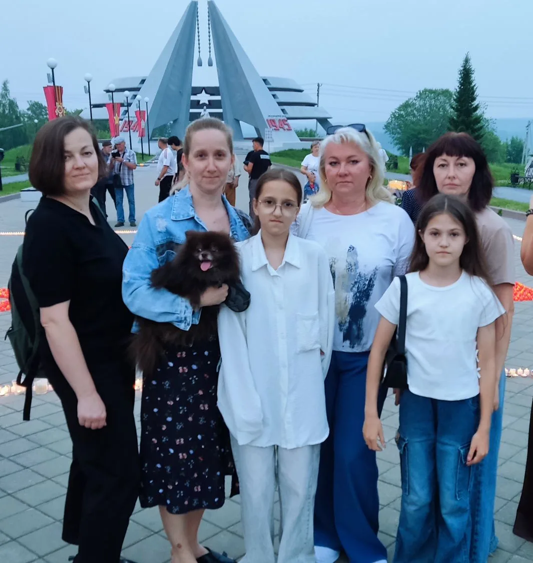 🇷🇺 Педагоги МБУДО "ДЮЦ г. Юрги" приняли участие во Всероссийской мемориальной акции «Свеча памяти»