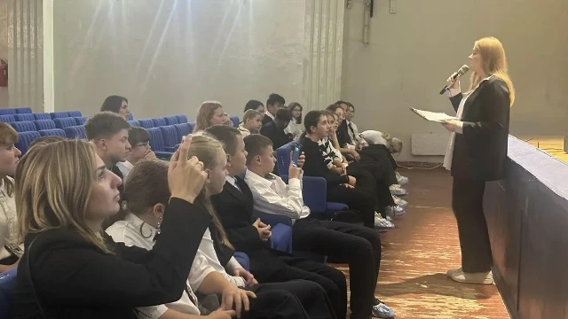 От звонка до бесхозной вещи: какие правила повторили ученики школы №14 в Подольске
