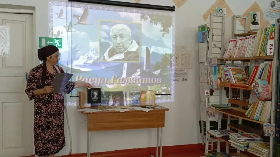 8 сентября на базе нашей школы прошли праздничные мероприятия, приуроченные ко Дню язык...