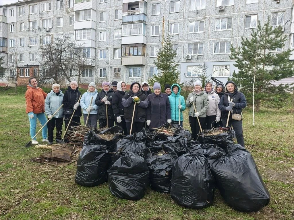 #СталоЧище2026: в учреждениях соцзащиты прошел Всероссийский субботник 🧹  В подведомственных учрежде