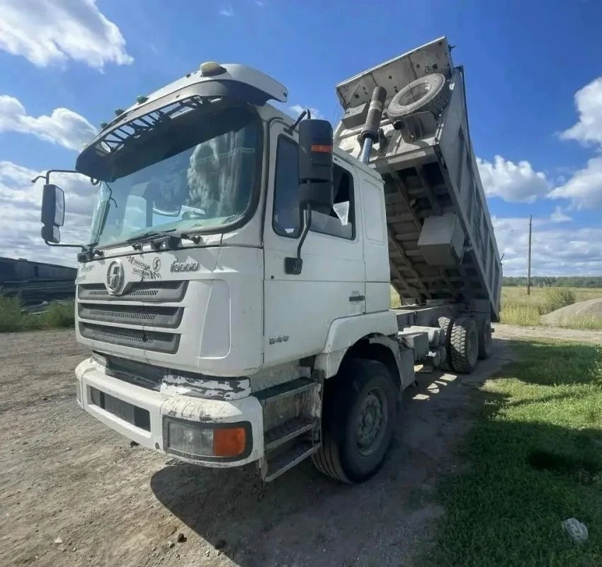 У кузбассовца из-за долгов отобрали грузовик
