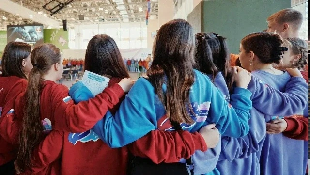 🎓 33 школьника из Подмосковья вышли в финал всероссийского конкурса «Большая перемена»!

📍 Заключи