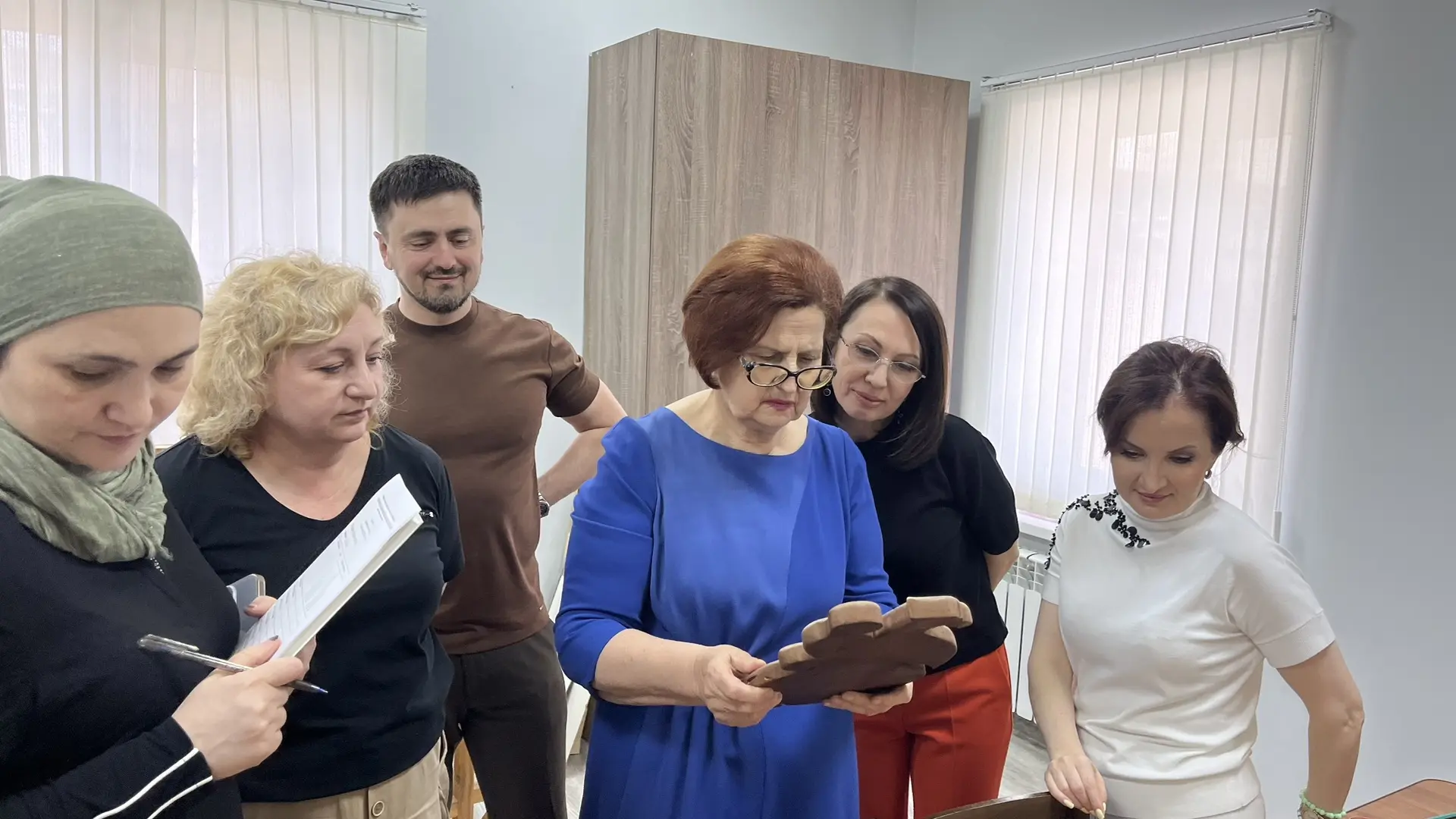 Преподаватель Тубаев Мурат. Класс «Художественная обработка древесины»