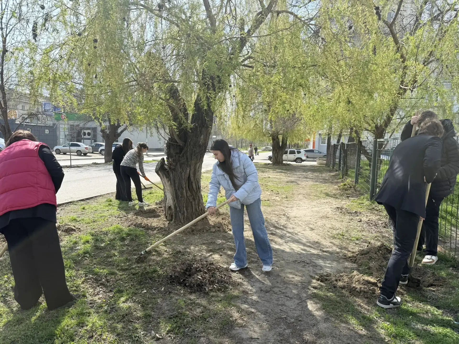 Прошедшая суббота выдалась очень насыщенной для учащихся и педагогов гимназии. Ученики 9 классов в р