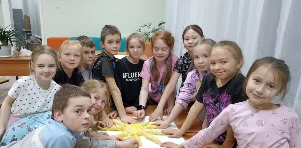 🎉 Хочешь узнавать, как всё устроено в мире? Тогда тебе к нам! 🎉