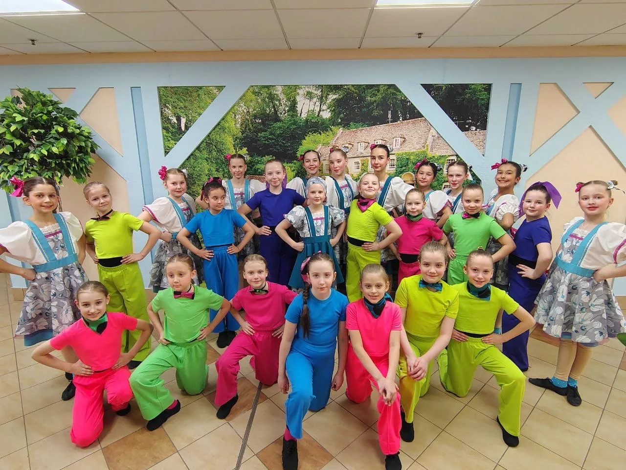 Звёзды «Поэмы» зажигаются на сцене! ✨  Друзья, у нас отличные новости! Конкурсное движение в самом р
