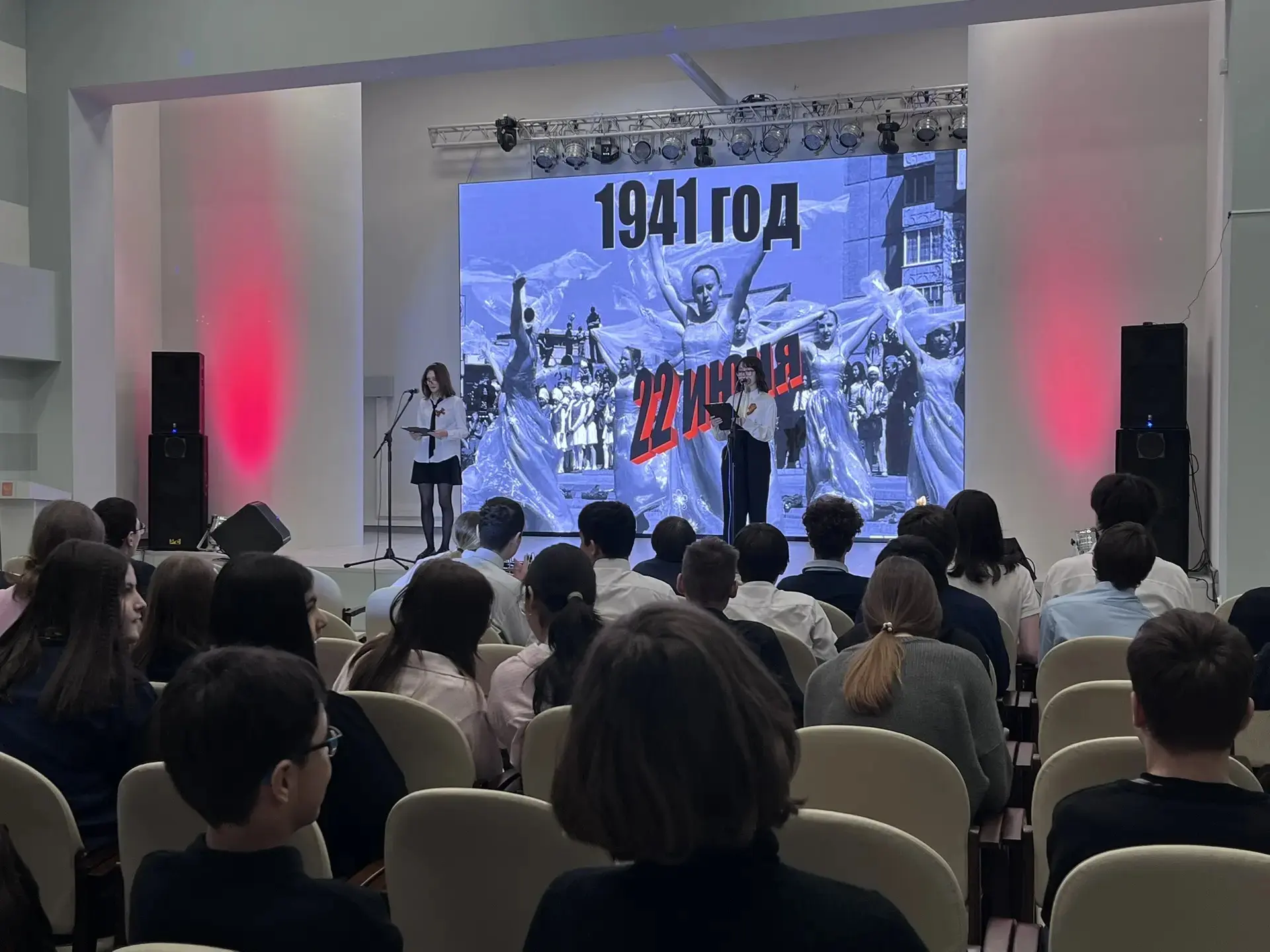 🎗️ Строки, опаленные войной: как прошло мероприятие к 81-й годовщине Победы  На этой неделе в стенах