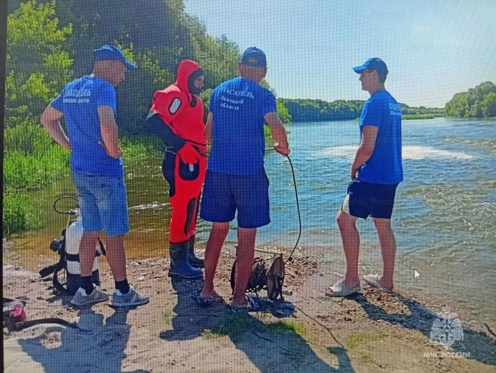 ❗️В Краснинском округе вчера утонул мужчина

«На место происшествия были направлены сотрудники МЧС Р