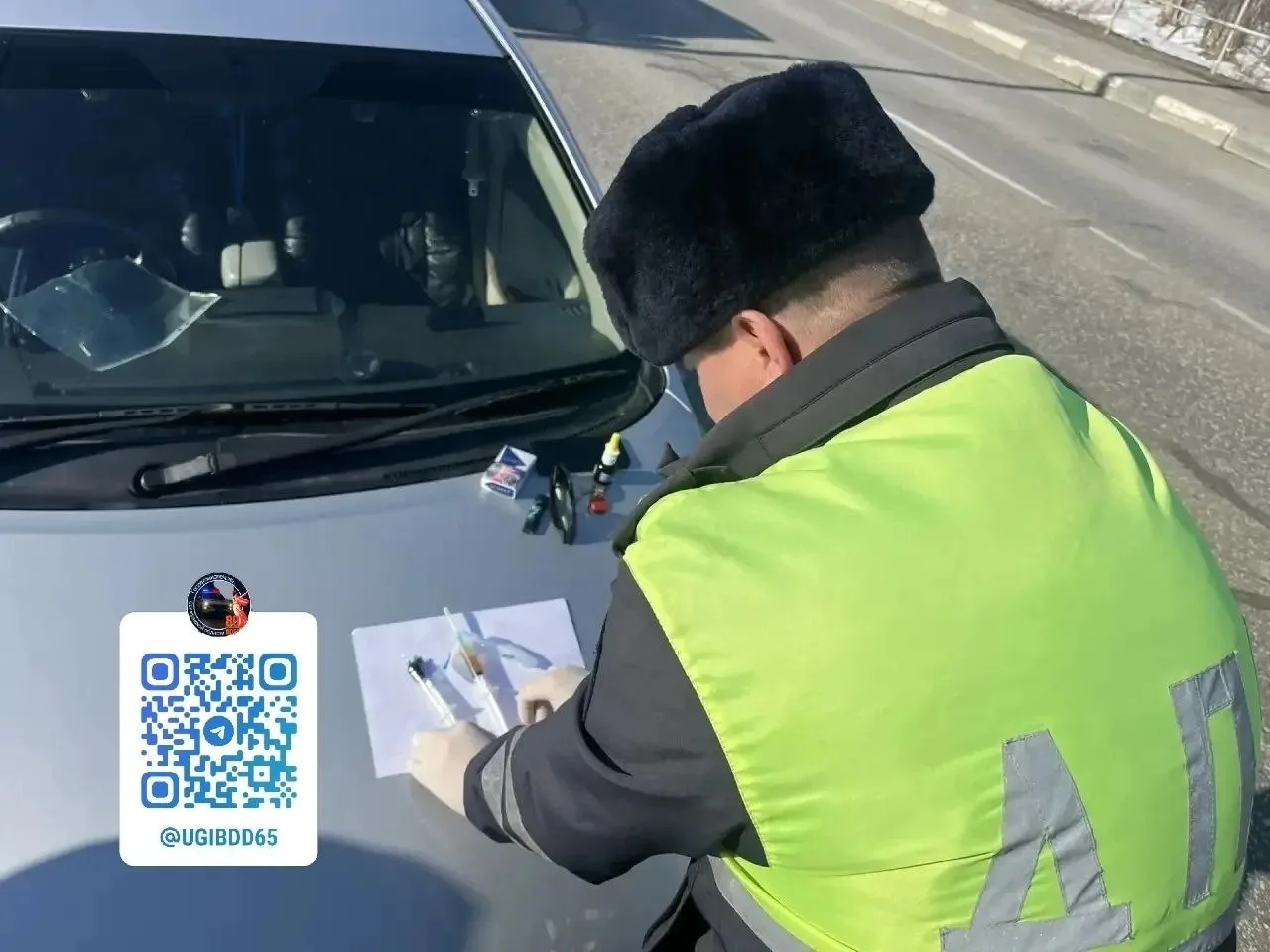 💉Два шприца с наркотиками обнаружили у пассажира иномарки на Сахалине  Инспекторы ДПС остановили авт