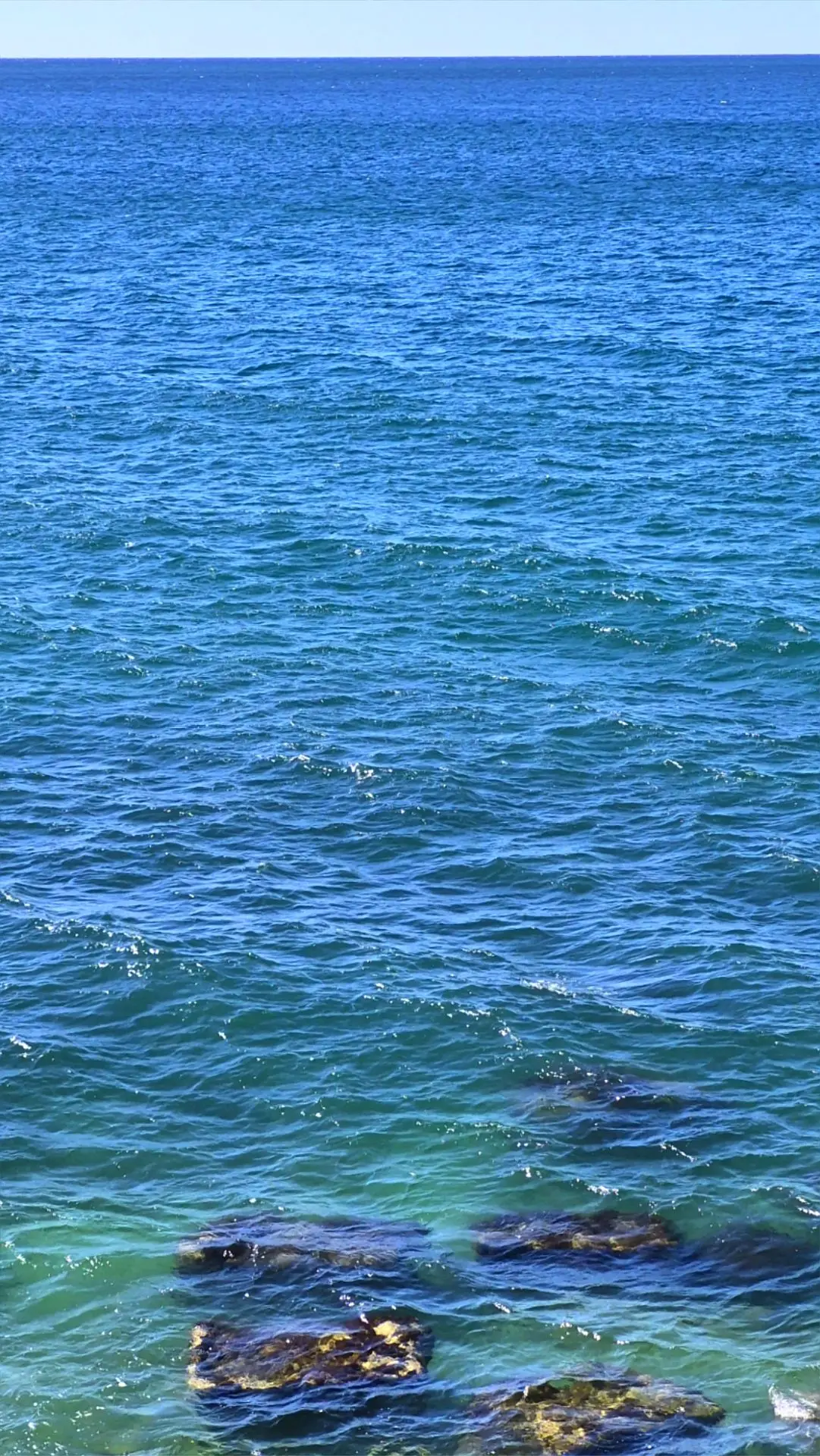 Море в октябре😎🌊🍁)..