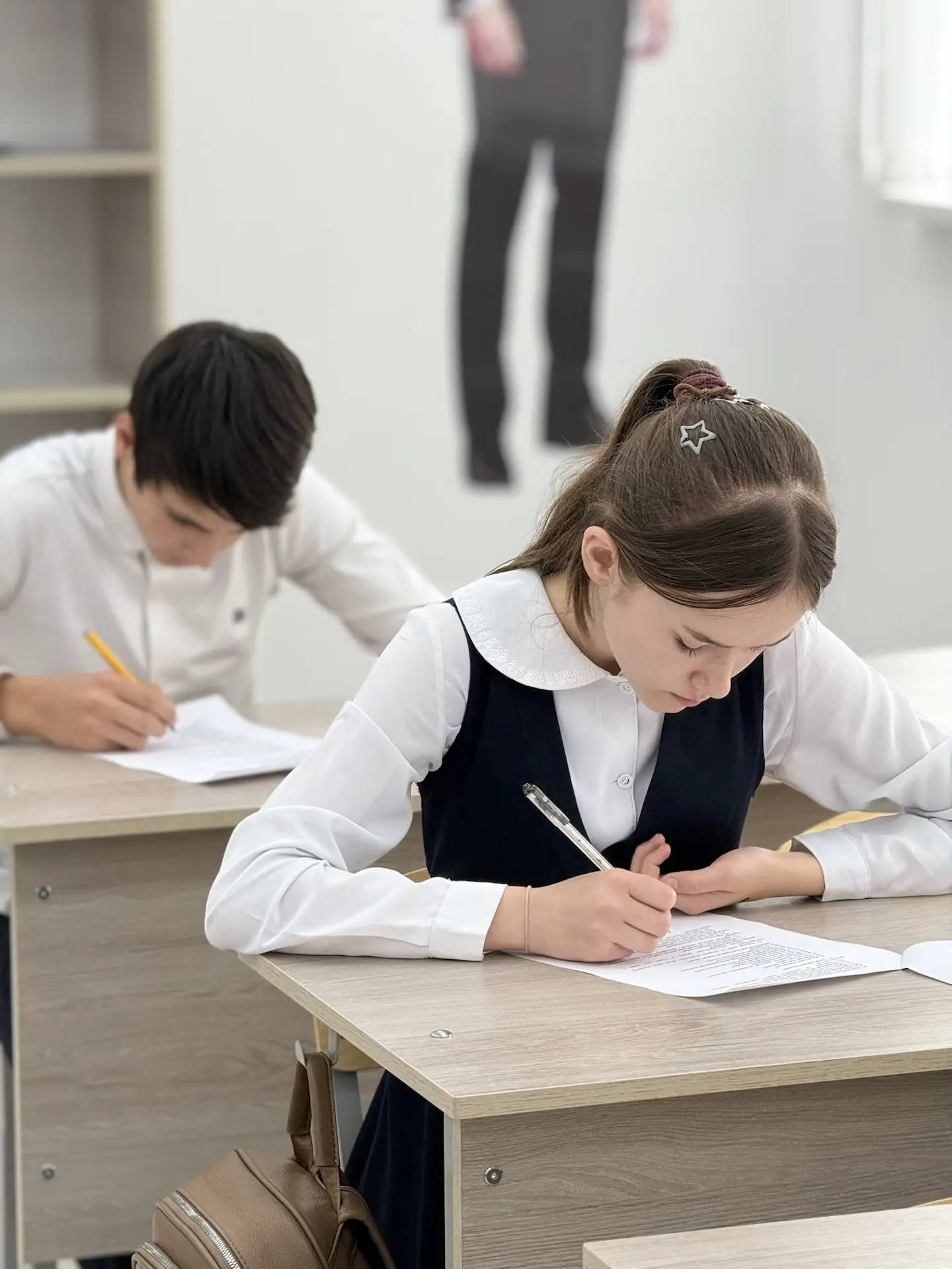 Самостоятельность и логика: 8 "А" класс успешно справился с экзаменом!