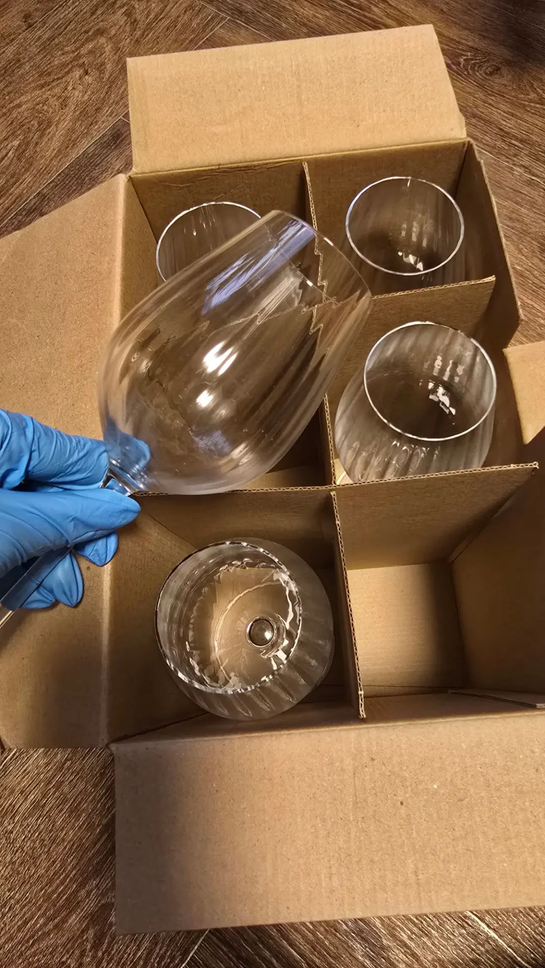Бокалы для вина 5 штук