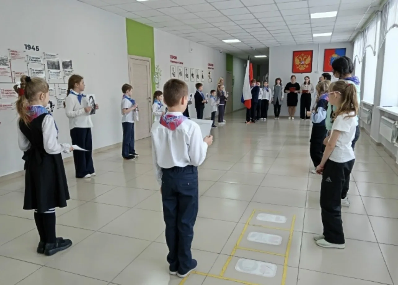 🎗Сквозь годы с нами битва говорит...  🎖Зал боевой славы в школе — это место гордости и памяти, береж