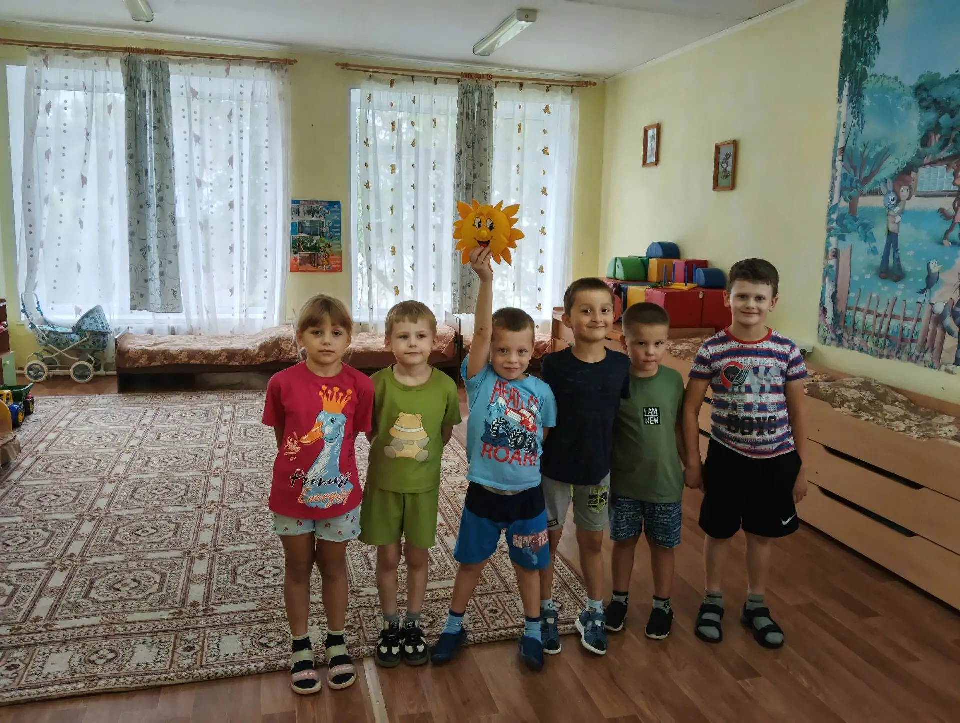 ✅В старшей группе продолжается работа кружка "Азбука безопасности".