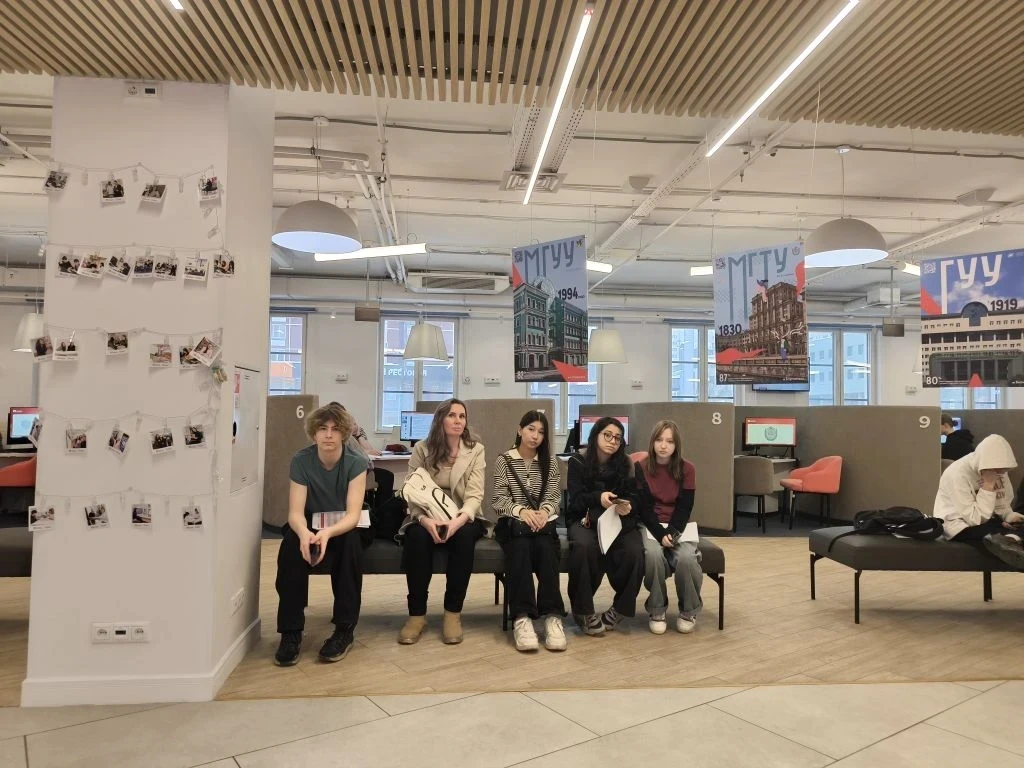 💼 Осознанный выбор профессии уже начался  ✨ Ученики 10 «А» класса побывали в учебном центре «Професс