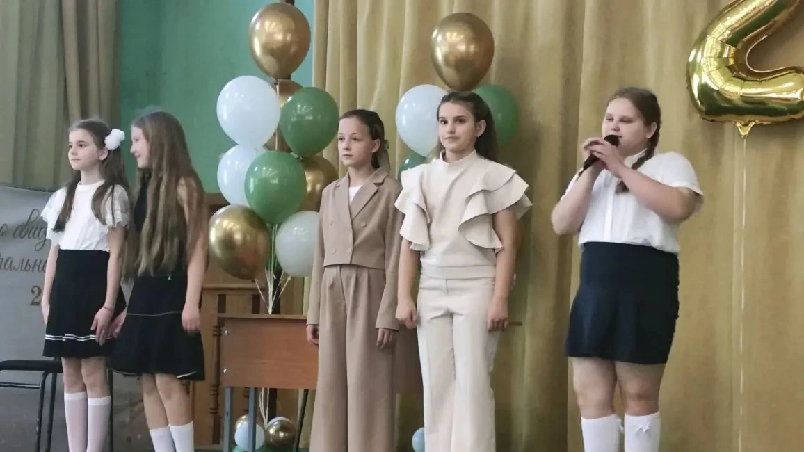 🌟В нашей школе прошёл трогательный выпускной для четвероклассников.  Четыре года назад эти ребята вп