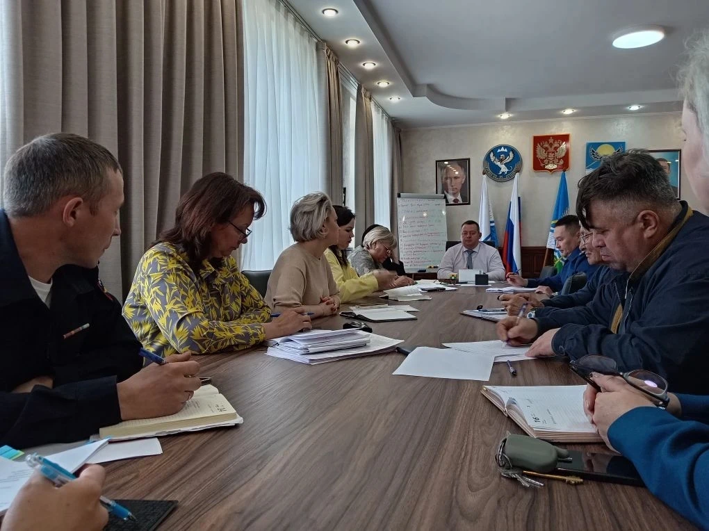 Сегодня в Майминском районе прошло заседание комиссии по безопасности дорожного движения. Особое вни