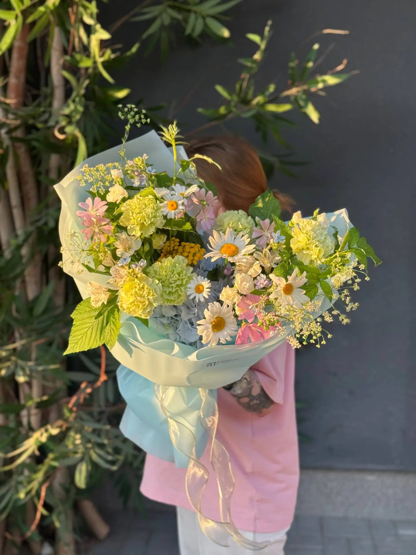 СОЛНЕЧНЫЙ 
ПОНЕДЕЛЬНИК


🌻Идеальное начало недели
🌻Пусть этот день запомнится красивым жестом

Дос