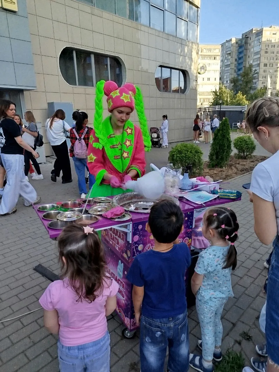 📅 22 августа, в День города, ⏱️ с 16.00 до 17.00 на нашей площадке в сквере на ул. Мол...