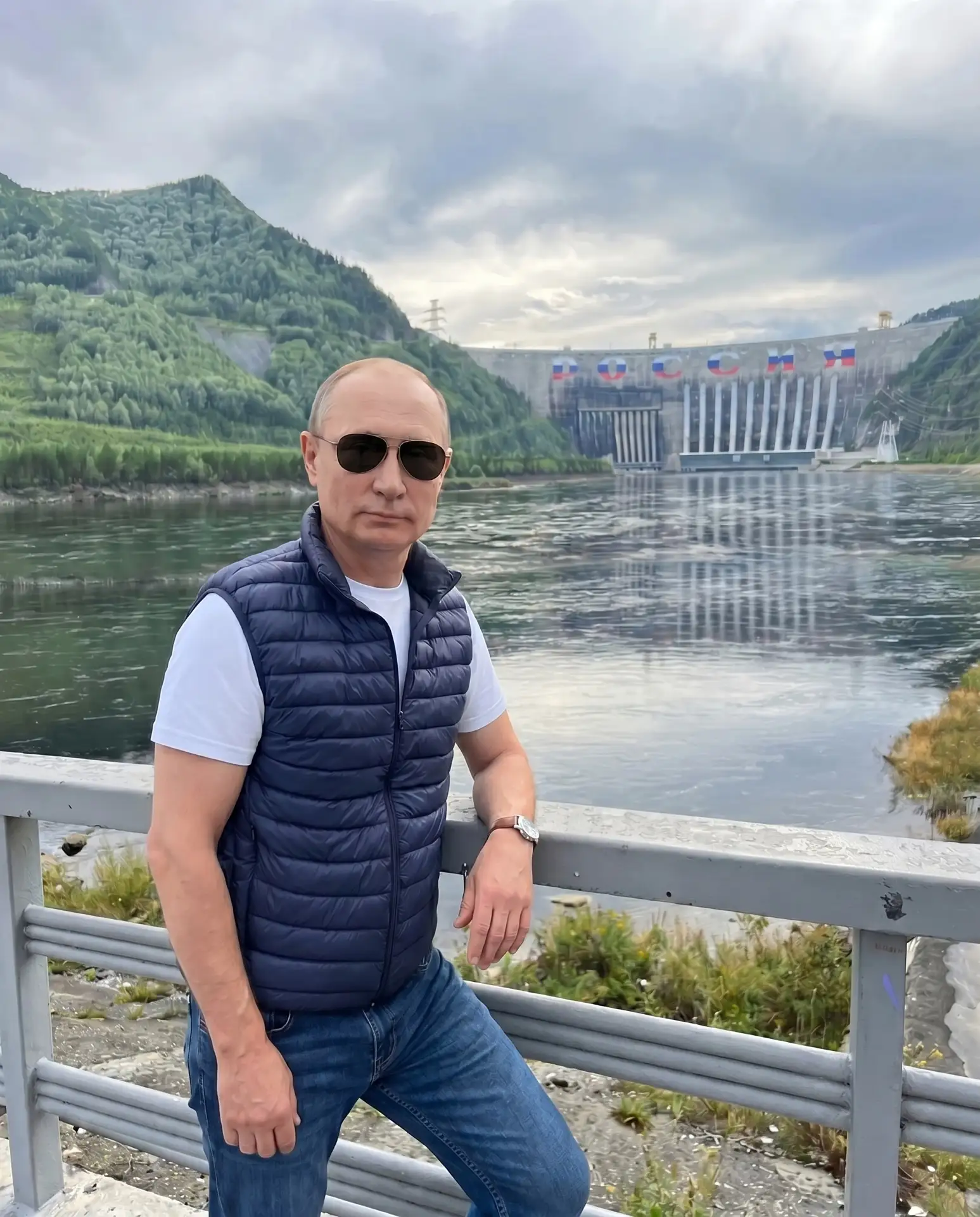 Владимира Путина заметили  около достопримечательностей Хакасии 😍🔥