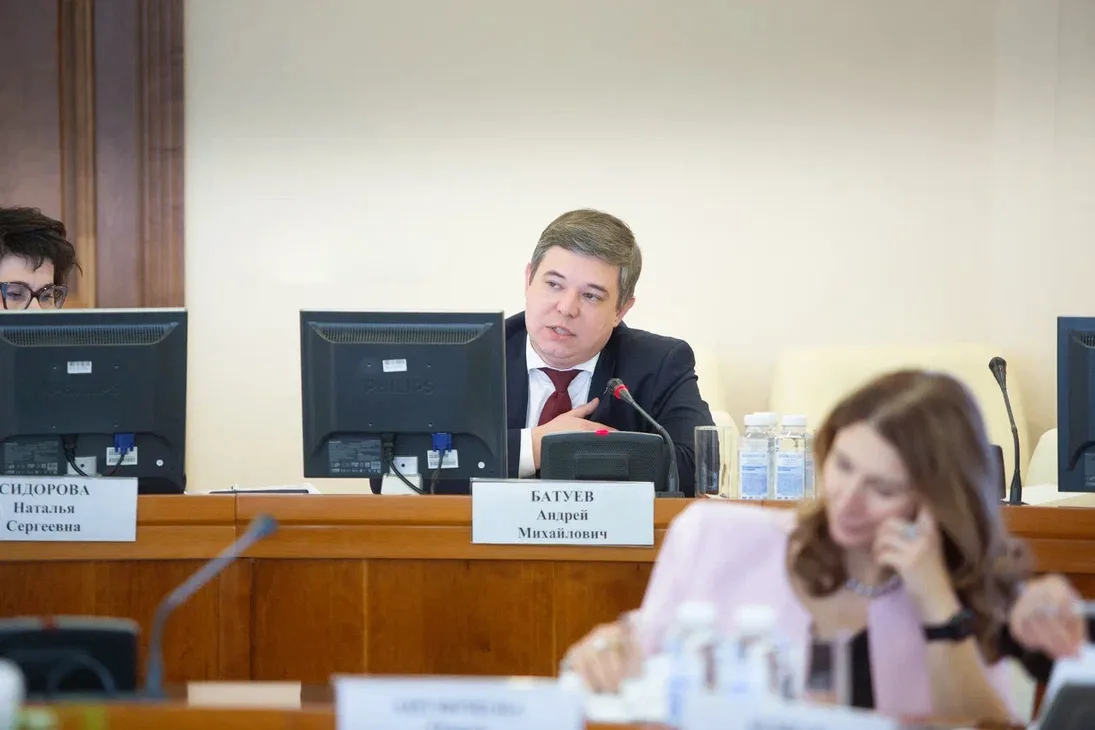Состоялось первое в этом году заседание правления Соцфонда  Помимо руководства Соцфонда в него входя