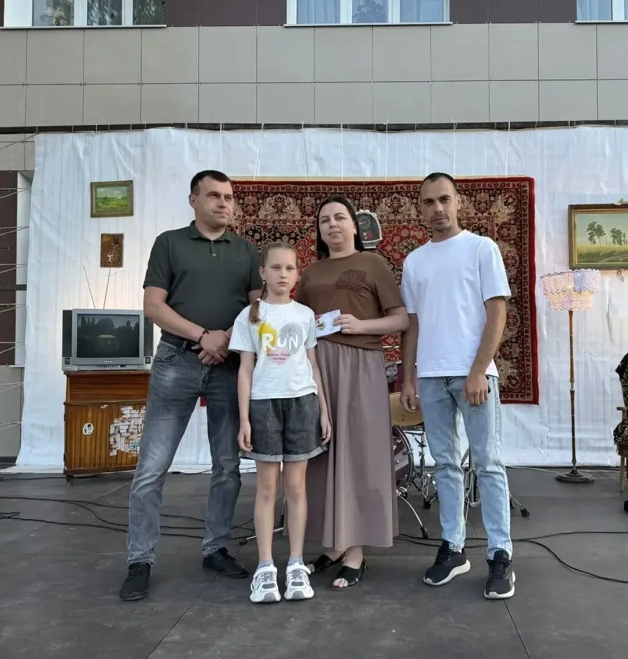 12 июня, в один из самых ярких праздников страны, объединяющий День России и День молодёжи, в рабоче