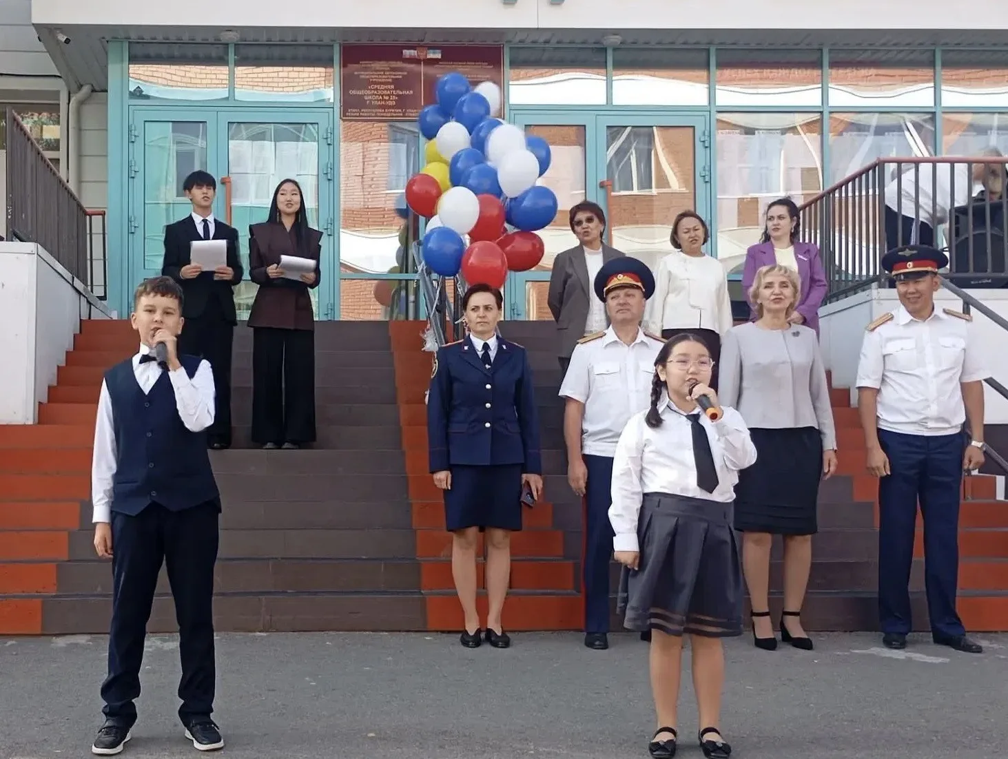 🔔 В Улан-Удэ руководитель следственного управления дал напутствие воспитанникам нового...