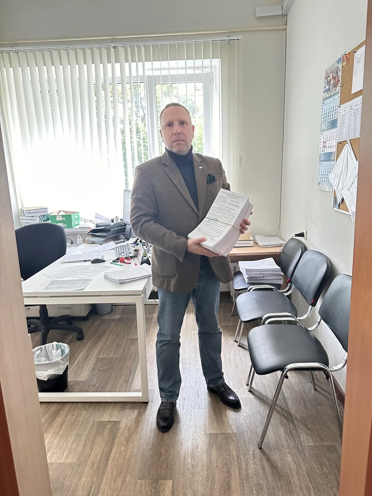 Радость в нашем доме! 🏠

Жители нашего дома долгое время добивались переноса сроков капитального ре