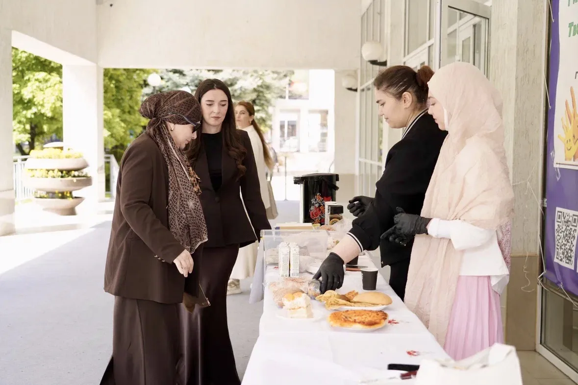 ❤️ Забота начинается с добрых дел!   В преддверии Международного дня защиты детей Факультет психолог