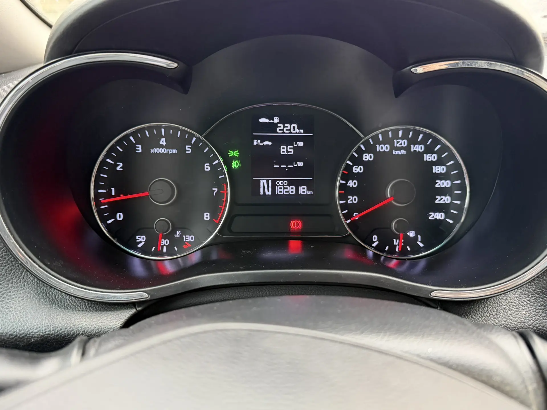 Продам свою машину Kia cerato 2014 год, 1,6 АКПП. В хорошем состоянии для своих лет, ма...