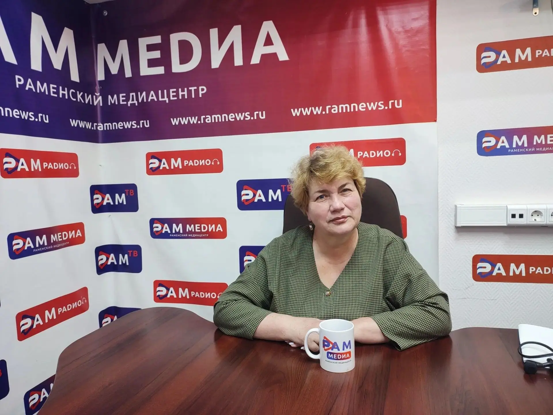 📢 Готовьтесь к новому учебному году без стресса! 🎒В интервью  с педагогом‑психологом ...