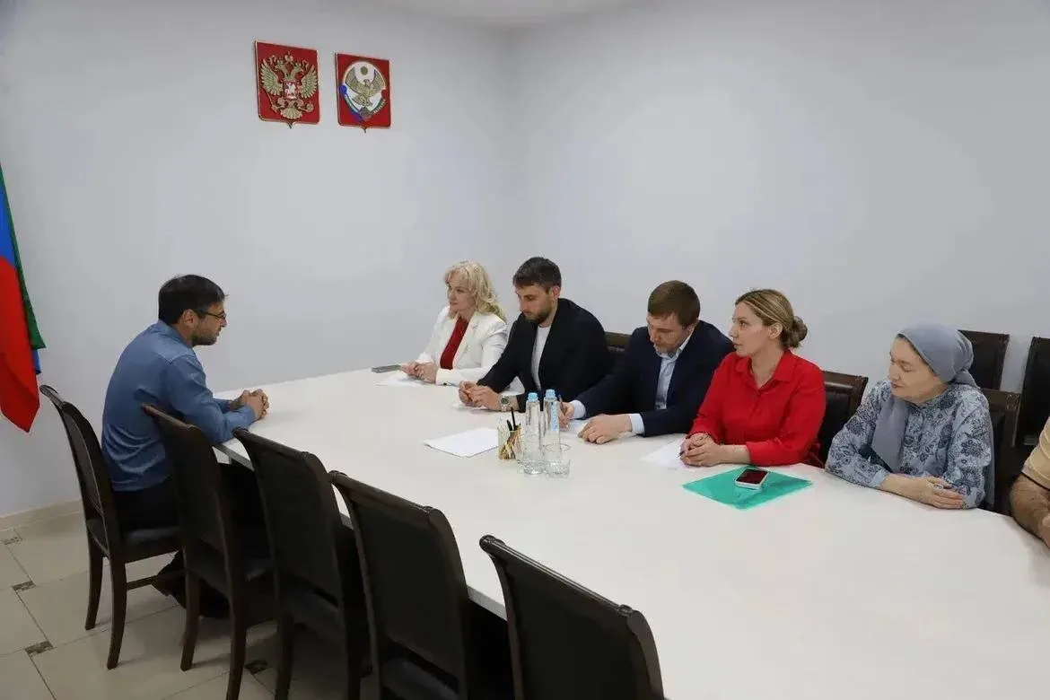 💬 Накануне посетила с рабочим визитом Каспийск, где провела прием граждан и ознакомилась с ходом ка