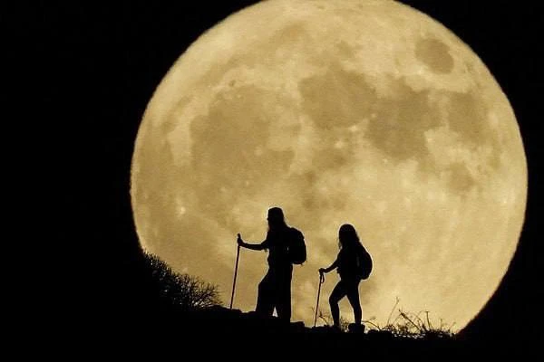 🌕 Сегодня Татарстан увидит Урожайную Луну Так называют полнолуние, которое… — публикация канала «Альметьевск | Новости города и района»