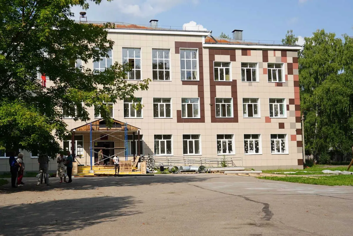 Ремонт школы № 36 в Вологде выходит на финишную прямую

В Вологде продолжается капитальный ремонт шк