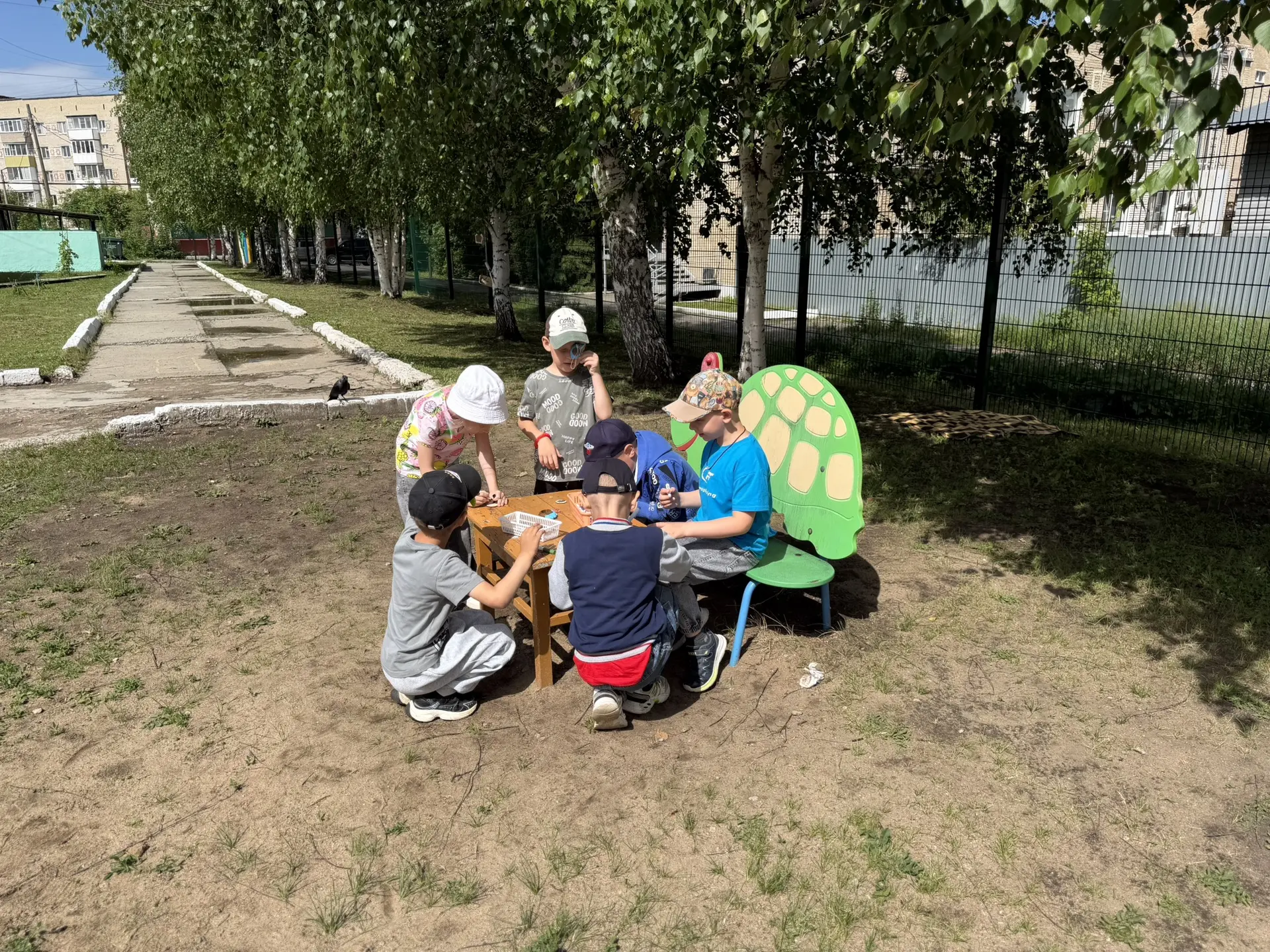 ☀️Летние мотивы в детском саду☀️

🦋 Лето — это прекрасная пора, которая позволяет на весь год получ