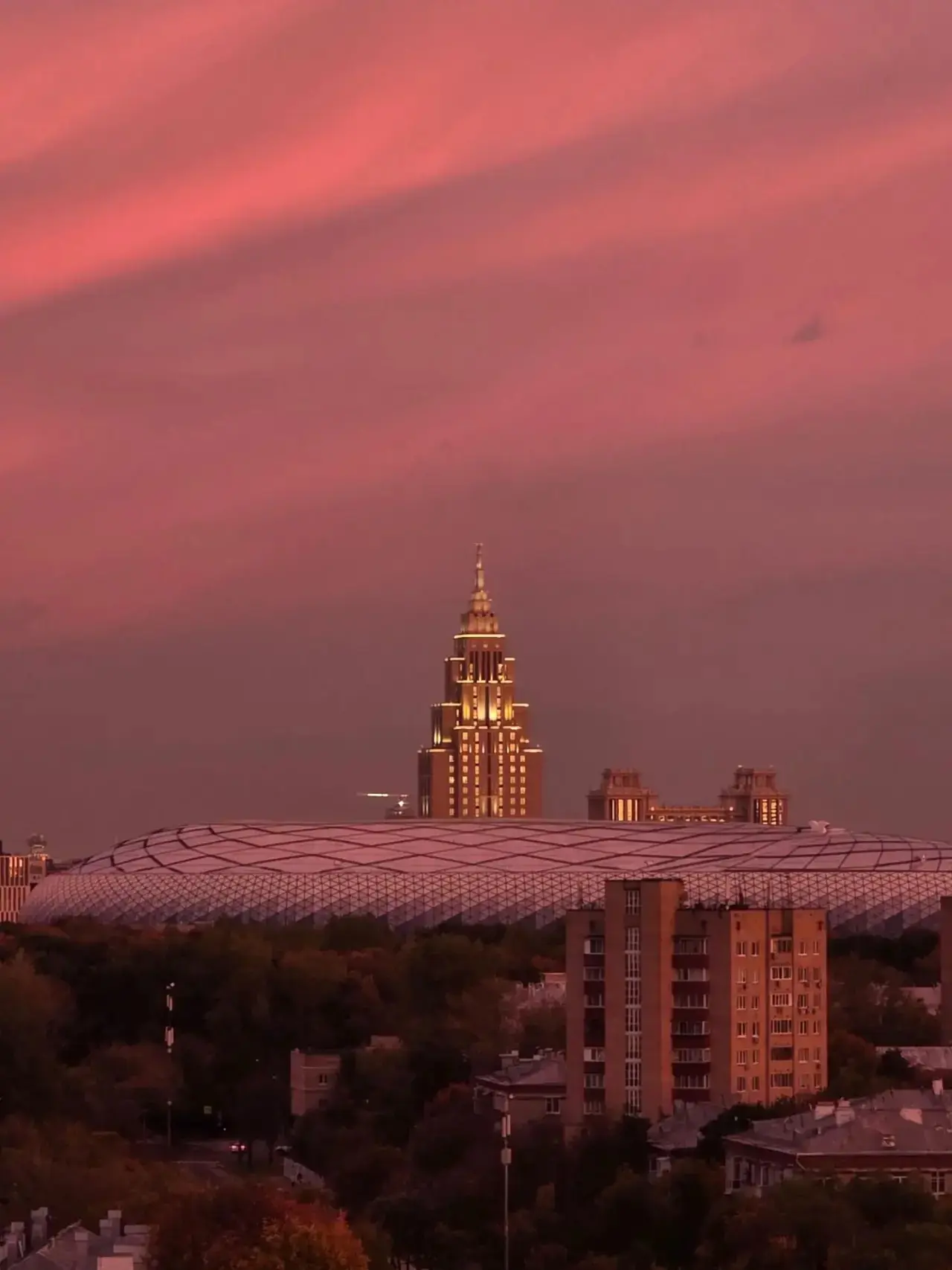 🌅 Наблюдаем невероятный закат вместе с нашими подписчиками