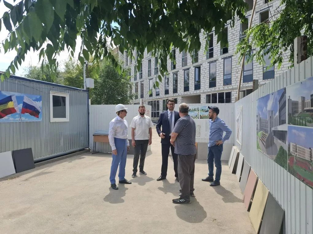 ❗В рамках депутатского контроля проведен мониторинг выполнения работ по строительству школы № 6

✅Де